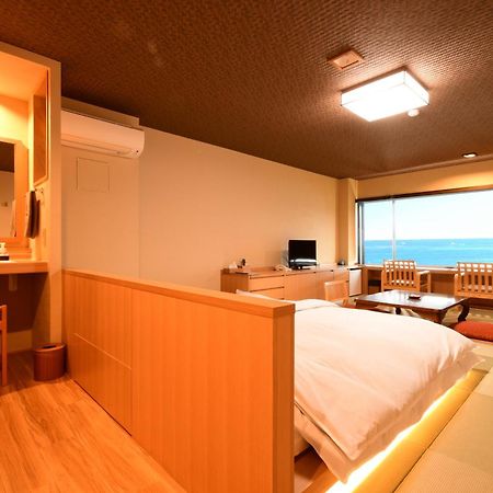 黒潮の宿 臨海荘 -Kuroshio No Yado Rinkaisou- Kacuura Exteriér fotografie