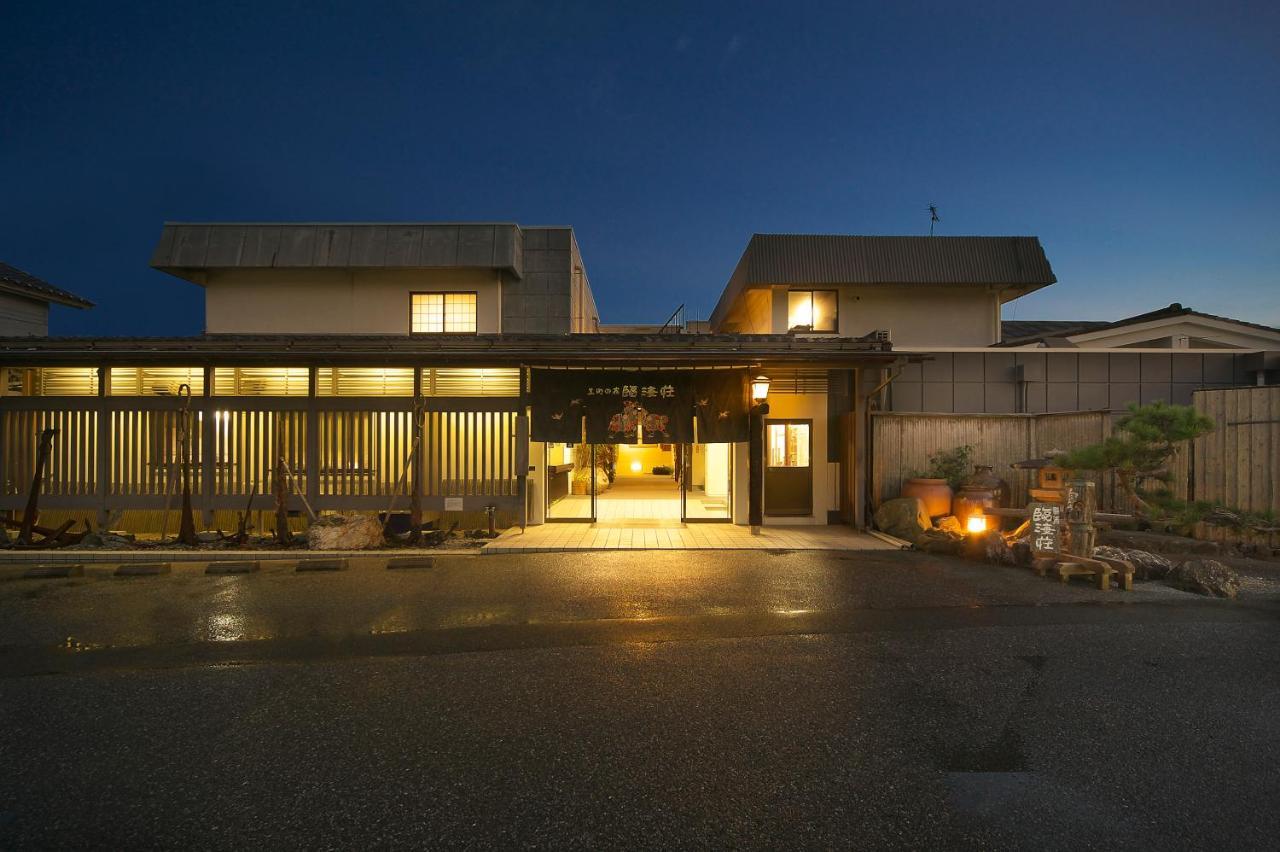 黒潮の宿 臨海荘 -Kuroshio No Yado Rinkaisou- Kacuura Exteriér fotografie